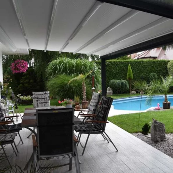 Posuvná pergola EVA, špeciálna nepremokavá látka Posuvná pergola EVA, špeciálna nepremokavá látka