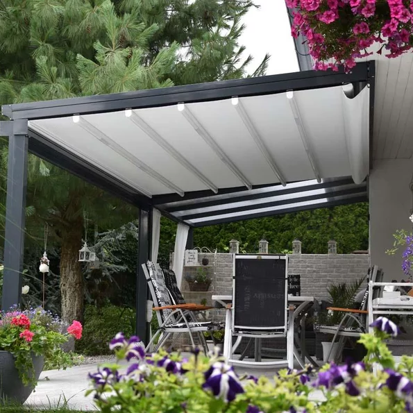 Posuvná pergola EVA, špeciálna nepremokavá látka Posuvná pergola EVA, špeciálna nepremokavá látka